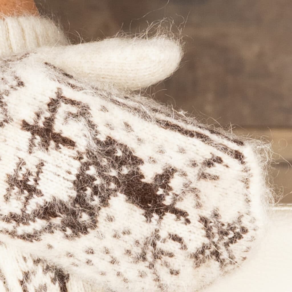 Bellissime muffole in lana di capra super calde in colore ecru